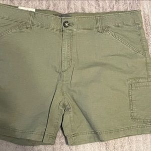 Eddie Bauer olive shorts
